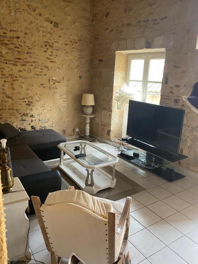 A Deux Pas Apartment Bergerac Exterior foto