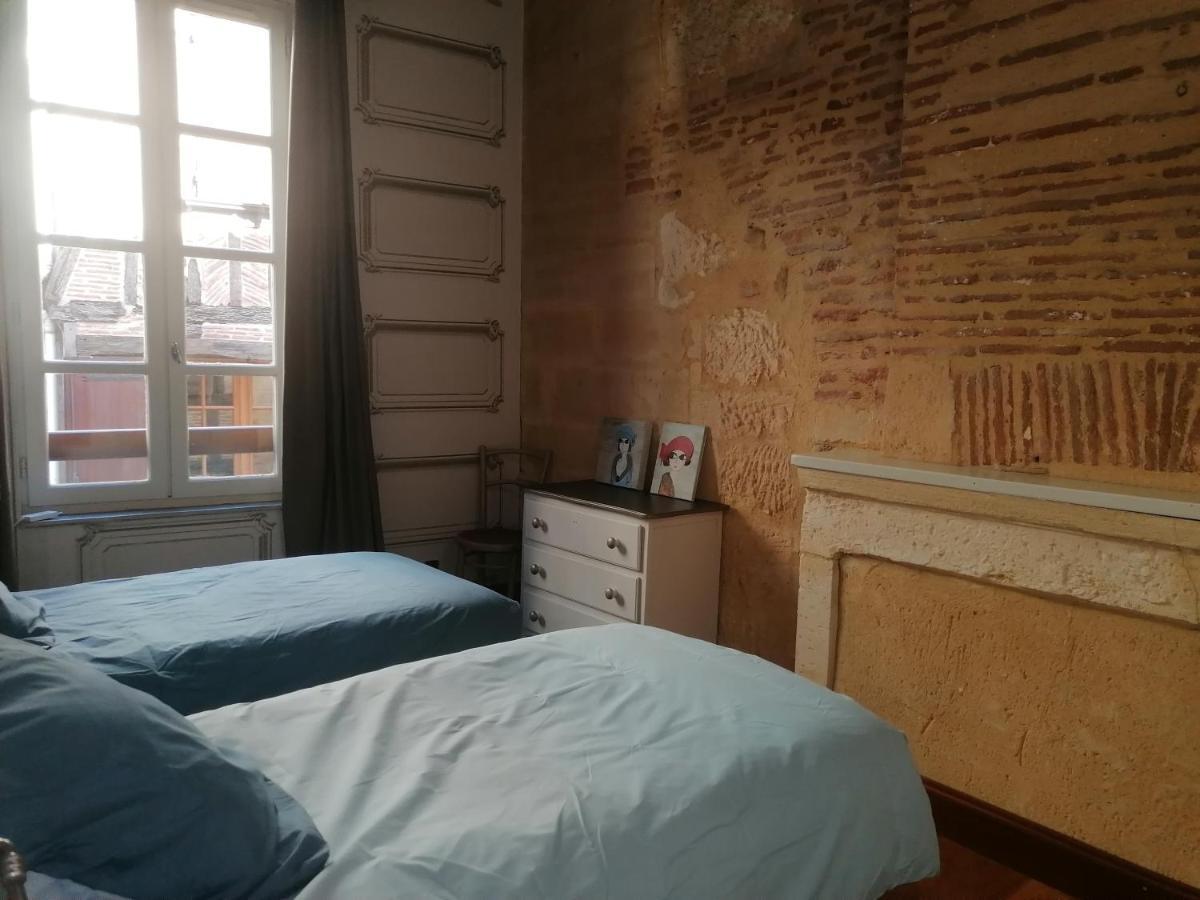 A Deux Pas Apartment Bergerac Exterior foto