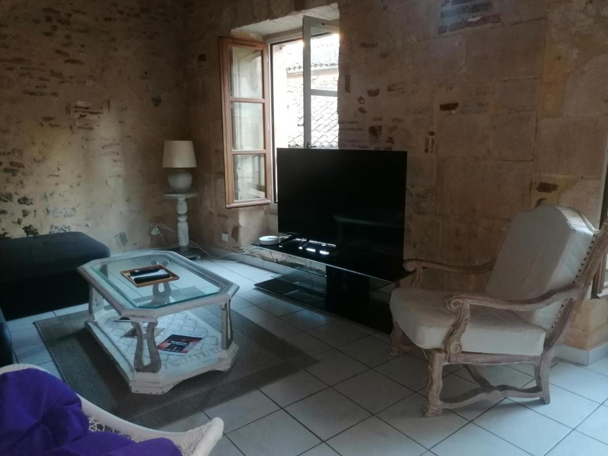 A Deux Pas Apartment Bergerac Exterior foto