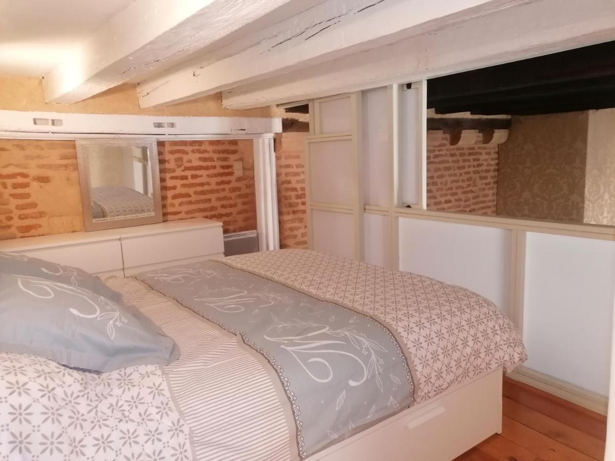A Deux Pas Apartment Bergerac Exterior foto